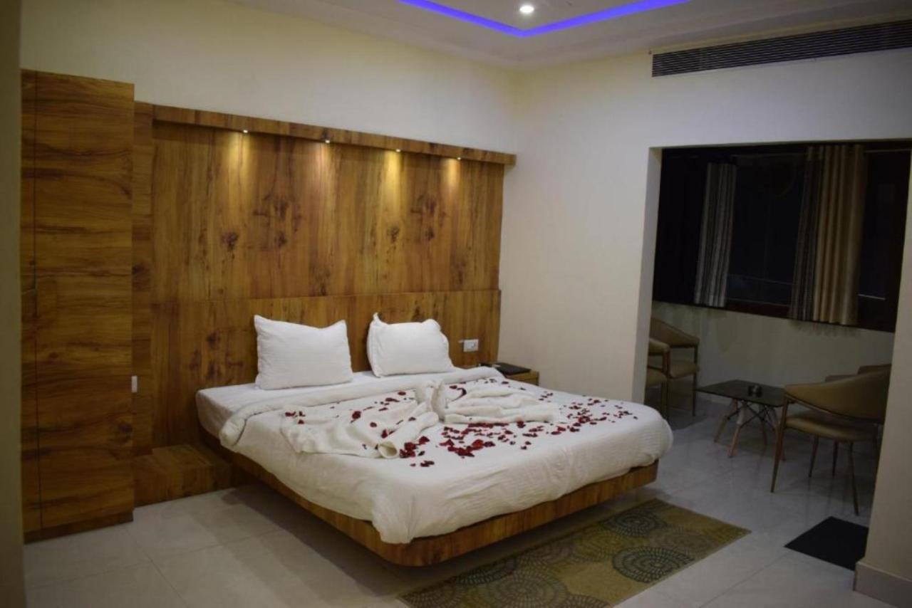 Hotel The Hills, Ambikapur Exterior foto